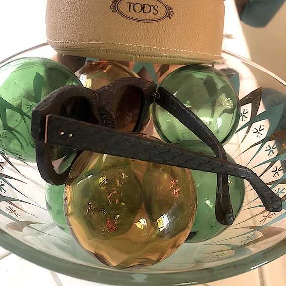 Tod’s Python Leather Wrapped Sunglasses - Picture 2 of 7